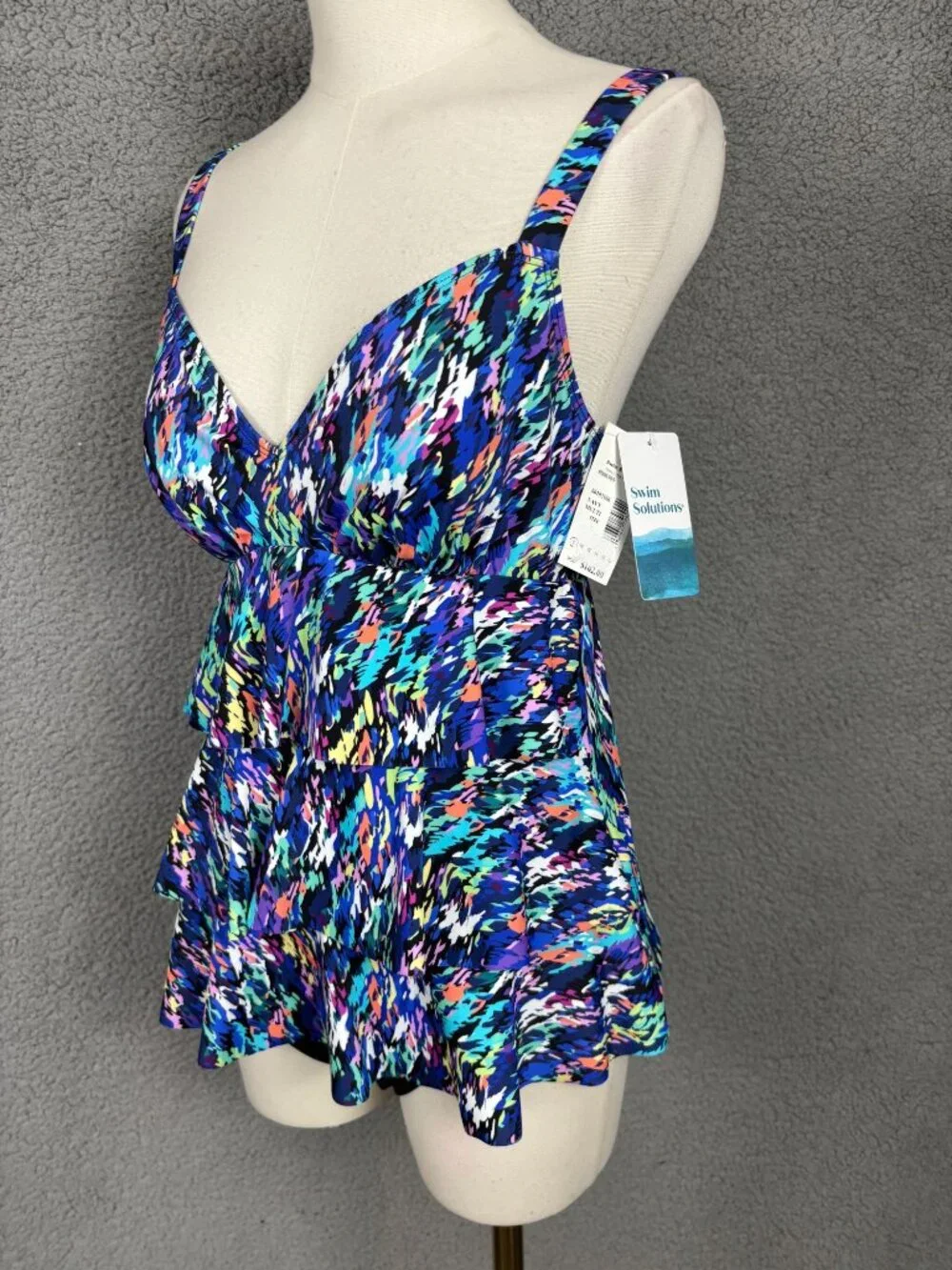 Swim Solutions Women's Printed Tiered Fauxkini One-Piece Swimsuit Size 8 NWT's. - Picture 3 of 8